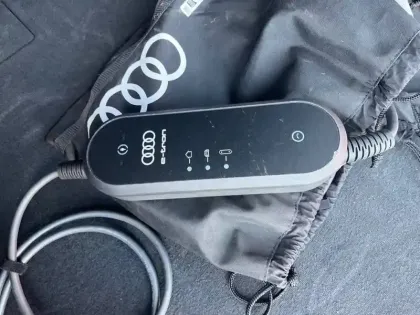 Photo 67 Audi A6  Avant 55 TFSIe 367 ch S tronic 7 Quattro