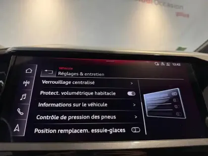 Photo 32 Audi Q4  e-tron 40 204 ch 82 kWh