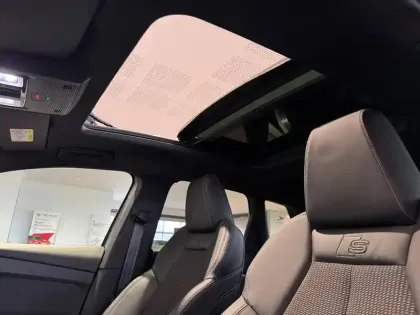 Photo 9 Audi Q4  e-tron 40 204 ch 82 kWh