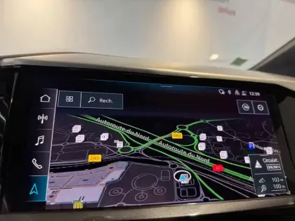 Photo 23 Audi Q4  e-tron 40 204 ch 82 kWh