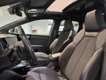 Photo 11 Audi Q4  e-tron 40 204 ch 82 kWh