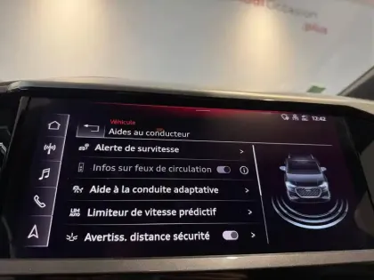 Photo 34 Audi Q4  e-tron 40 204 ch 82 kWh