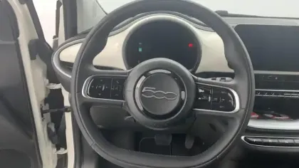 Photo 12 Fiat 500 Gén. II Ph1 MY22 Icône 3