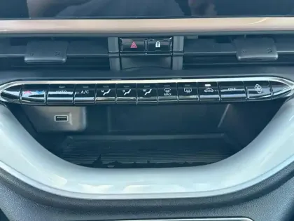 Photo 7 Fiat 500 C e 118 ch