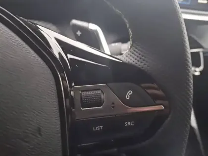 Photo 23 Peugeot 208  Hybrid 110 e-DCS6