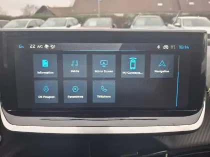 Photo 27 Peugeot 208  Hybrid 110 e-DCS6