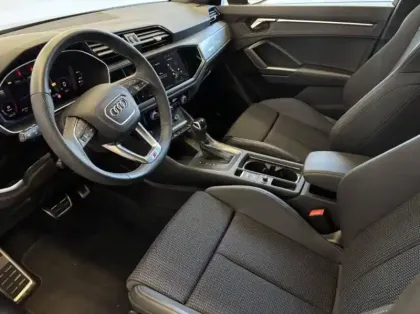 Photo 10 Audi Q3  Sportback 35 TFSI 150 ch S tronic 7