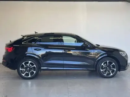 Photo 4 Audi Q3  Sportback 35 TFSI 150 ch S tronic 7