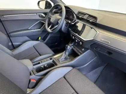 Photo 27 Audi Q3  Sportback 35 TFSI 150 ch S tronic 7