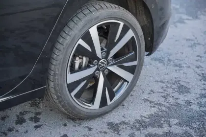 Photo 13 Volkswagen Golf  1.5 eHybrid 204 DSG6