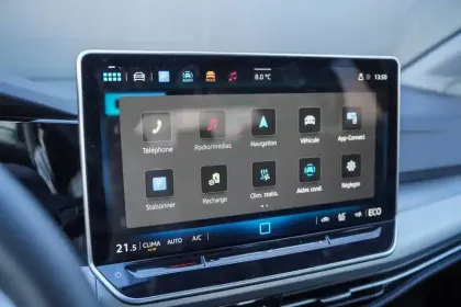 Photo 26 Volkswagen Golf  1.5 eHybrid 204 DSG6