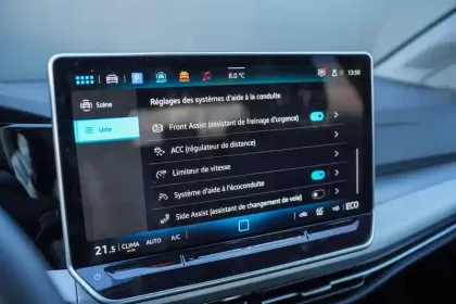 Photo 28 Volkswagen Golf  1.5 eHybrid 204 DSG6