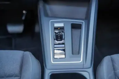 Photo 21 Volkswagen Golf  1.5 eHybrid 204 DSG6