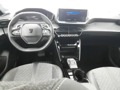 Photo 7 Peugeot 208  Hybrid 100 e-DCS6