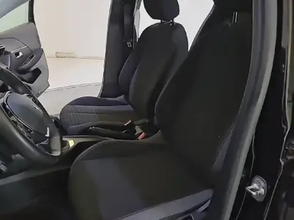 Photo 13 Peugeot 208  PureTech 75 S&S BVM5