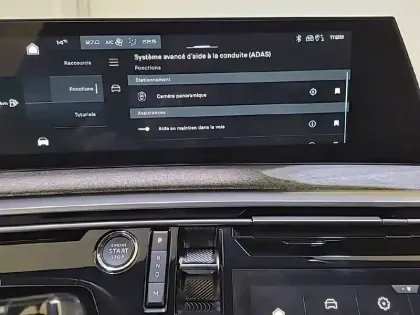 Photo 51 Peugeot 3008  Hybrid 136 e-DCS6