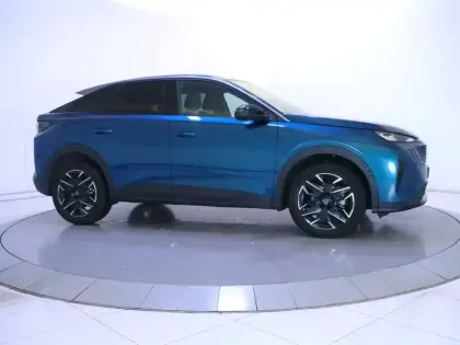 Photo 34 Peugeot 3008  Hybrid 136 e-DCS6