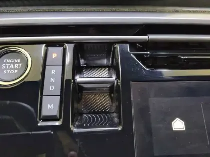 Photo 44 Peugeot 3008  Hybrid 136 e-DCS6