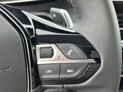 Photo 25 Peugeot 208  PureTech 100 S&S EAT8