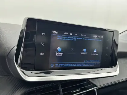 Photo 26 Peugeot 208  PureTech 100 S&S EAT8