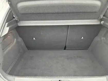 Photo 5 Peugeot 208  PureTech 100 S&S EAT8