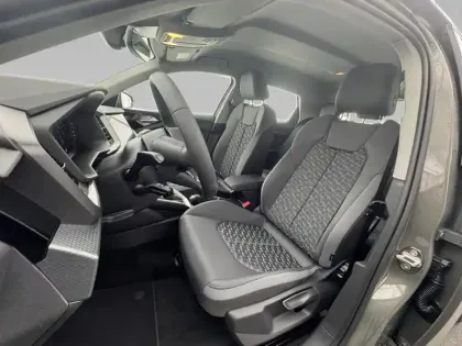 Photo 9 Audi A1  Sportback 25 TFSI 95 ch S tronic 7