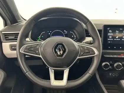 Photo 22 Renault Clio  E-Tech 140 - 21N