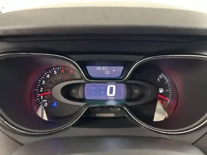 Photo 16 Renault Captur  TCe 90 Energy