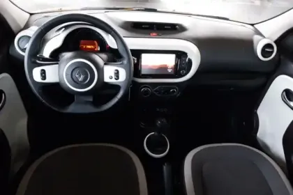 Photo 8 Renault Twingo  III SCe 65