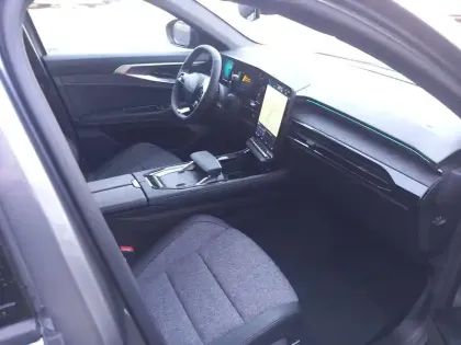 Photo 13 Renault Rafale  E-Tech full hybrid 200ch