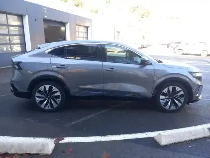 Photo 5 Renault Rafale  E-Tech full hybrid 200ch