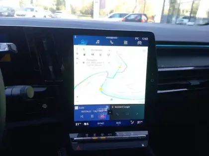 Photo 11 Renault Rafale  E-Tech full hybrid 200ch