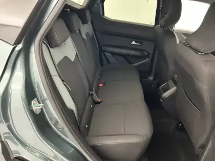 Photo 23 Dacia Duster  Hybrid 140