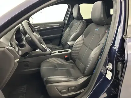 Photo 17 Renault Arkana  E-Tech full hybrid 145 GSR2