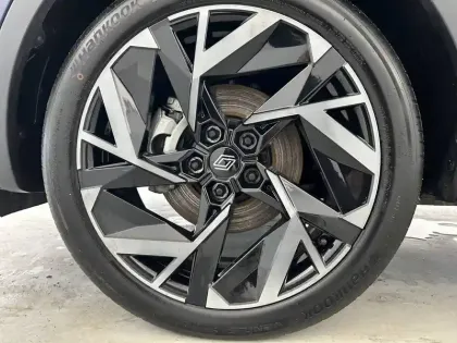 Photo 27 Renault Arkana  E-Tech full hybrid 145 GSR2