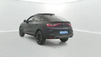 Photo 11 Renault Arkana  E-Tech full hybrid 145 GSR2