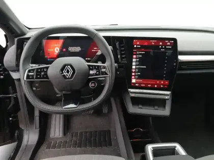 Photo 8 Renault Megane  E-Tech 220 ch autonomie confort GSR2