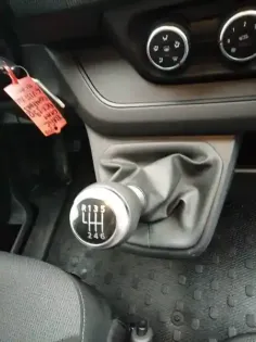 Photo 12 Renault Trafic  FGN L1H1 3T BLUE DCI 130 GSR2