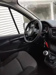 Photo 27 Renault Trafic  FGN L1H1 3T BLUE DCI 130 GSR2