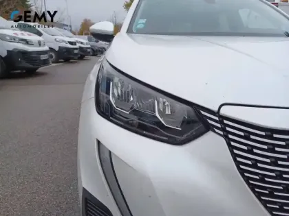 Photo 15 Peugeot 2008  Electrique 136 ch