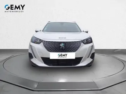 Photo 1 Peugeot 2008  Electrique 136 ch