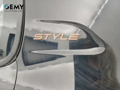 Photo 20 Peugeot 208  Hybrid 110 e-DCS6