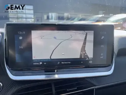 Photo 40 Peugeot 2008  PureTech 100 S&S BVM6