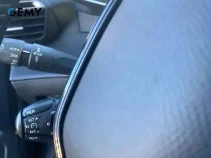 Photo 14 Peugeot 2008  PureTech 100 S&S BVM6