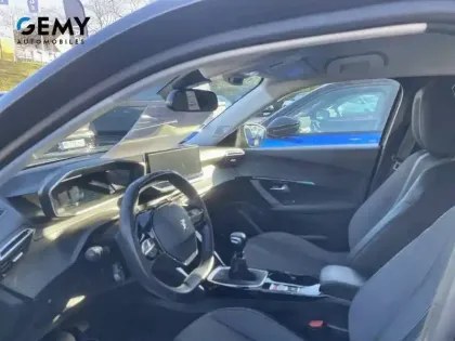 Photo 7 Peugeot 2008  PureTech 100 S&S BVM6