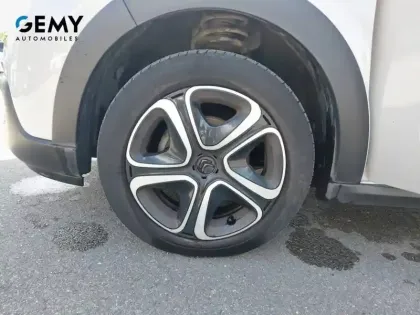 Photo 7 Peugeot 2008  BlueHDi 130 S&S EAT8