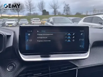 Photo 41 Peugeot 2008  BlueHDi 130 S&S EAT8