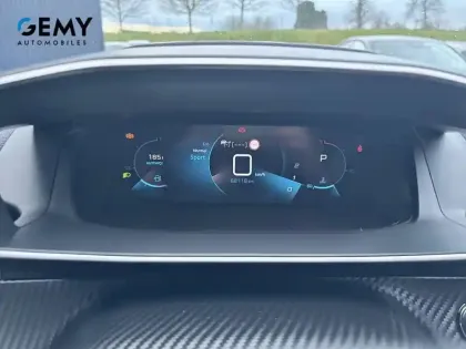 Photo 50 Peugeot 2008  BlueHDi 130 S&S EAT8