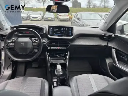 Photo 24 Peugeot 2008  BlueHDi 130 S&S EAT8