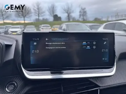 Photo 40 Peugeot 2008  BlueHDi 130 S&S EAT8